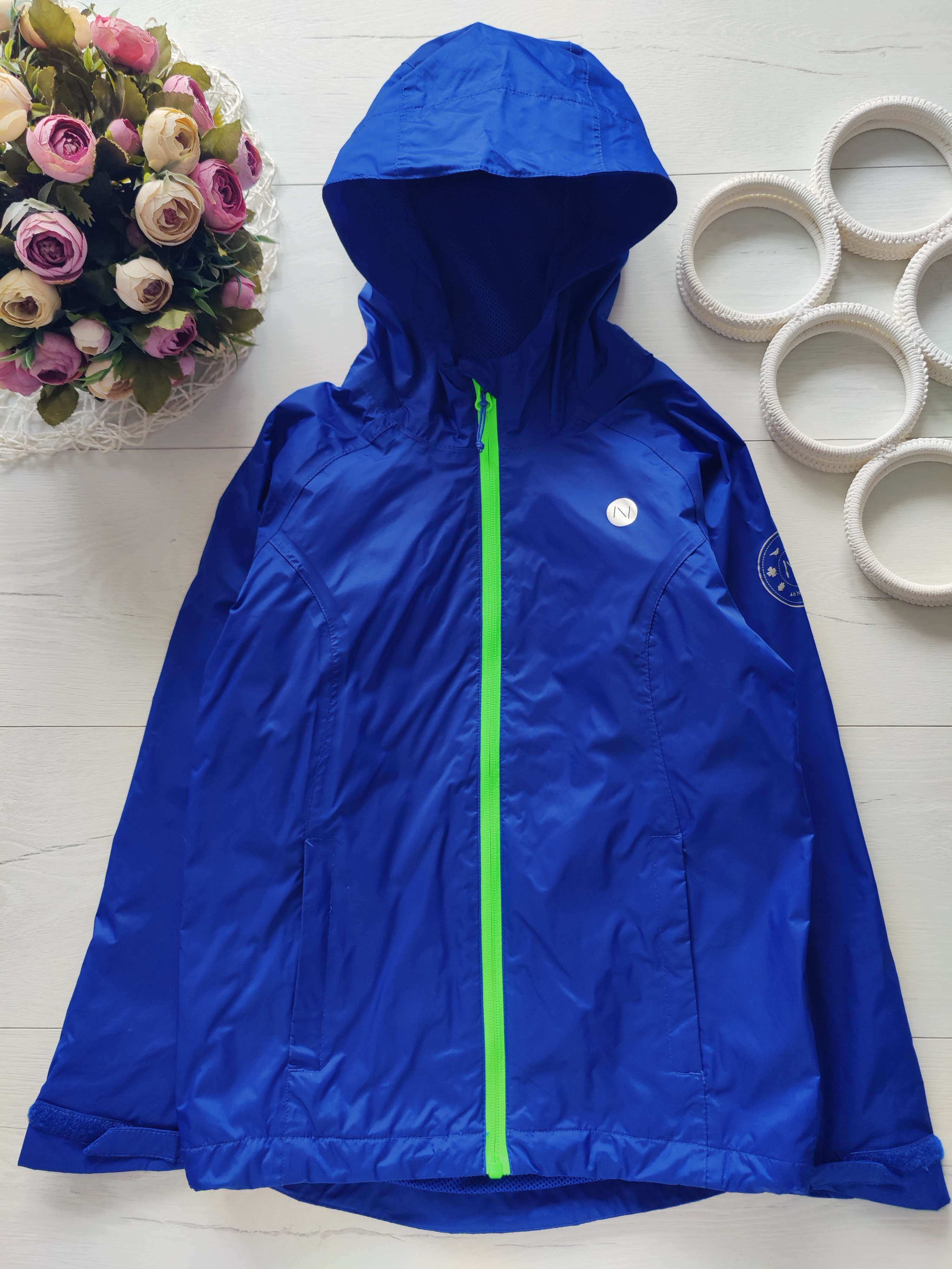 10 років, зріст 140 Легка дитяча вітровка