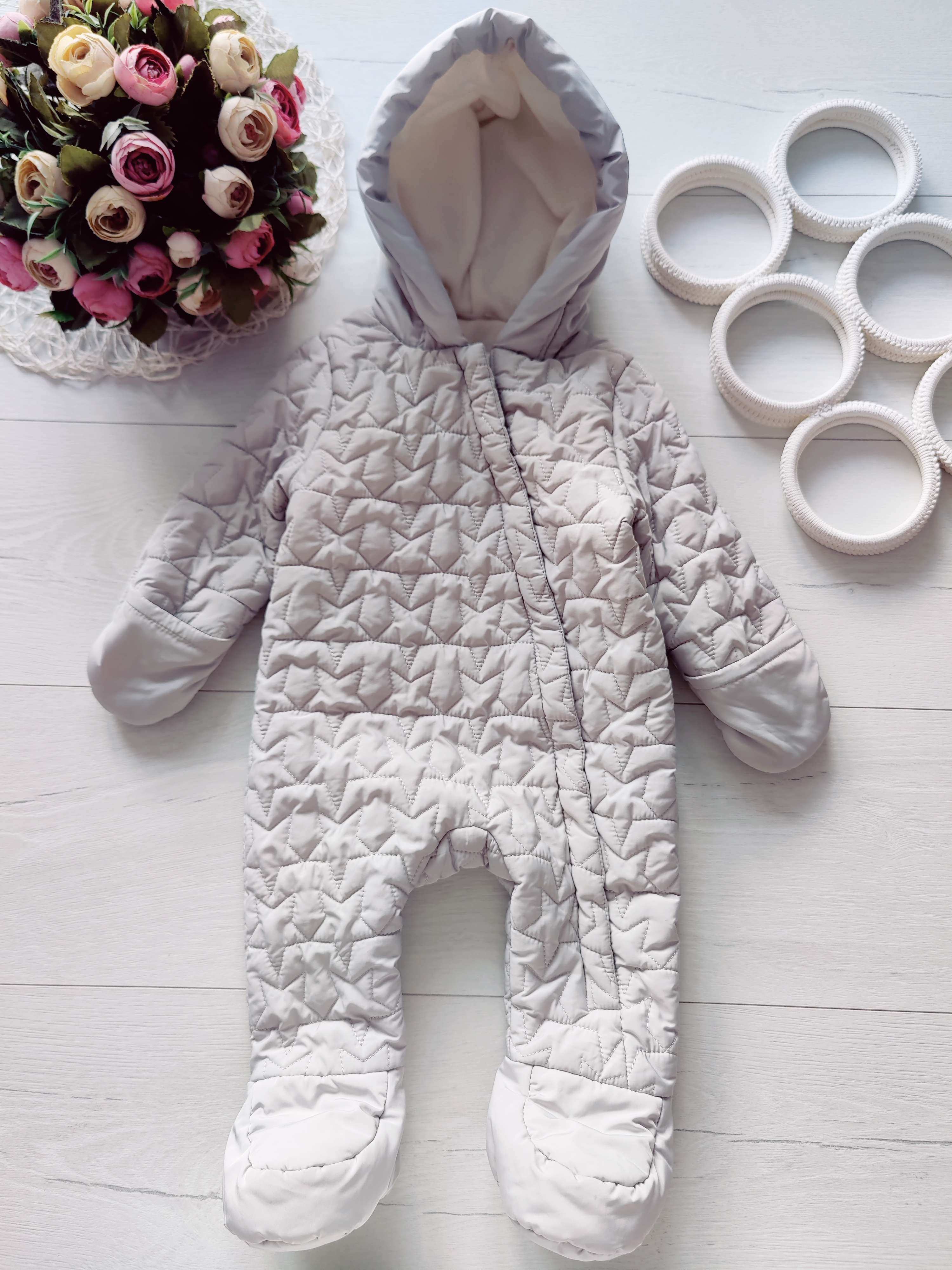 6,9 міс, зріст 68,74 Демісезонний комбінезон на синтепоні