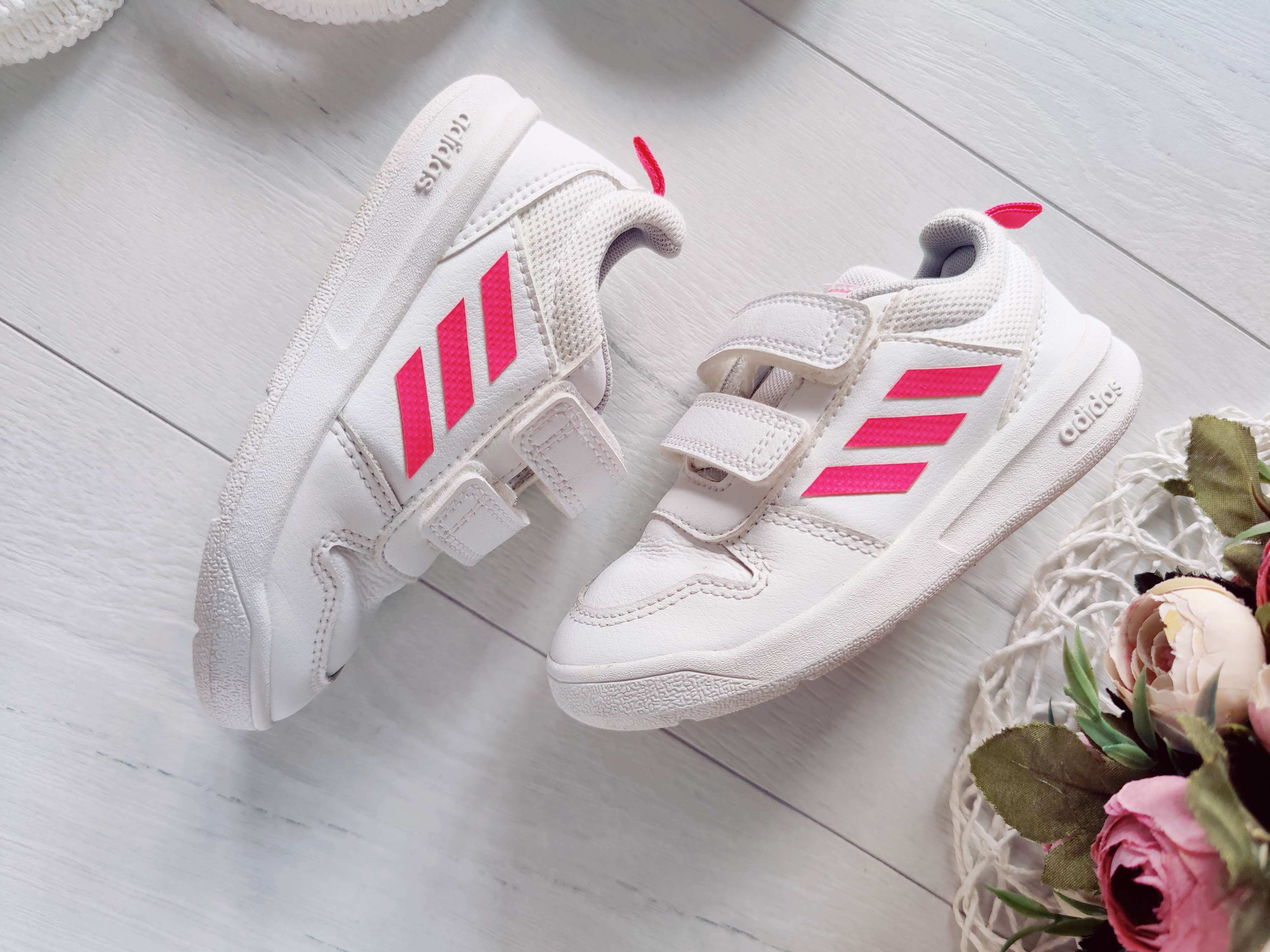 24 (15,5 см) Шкіряні кросівки на липучках для дівчинки