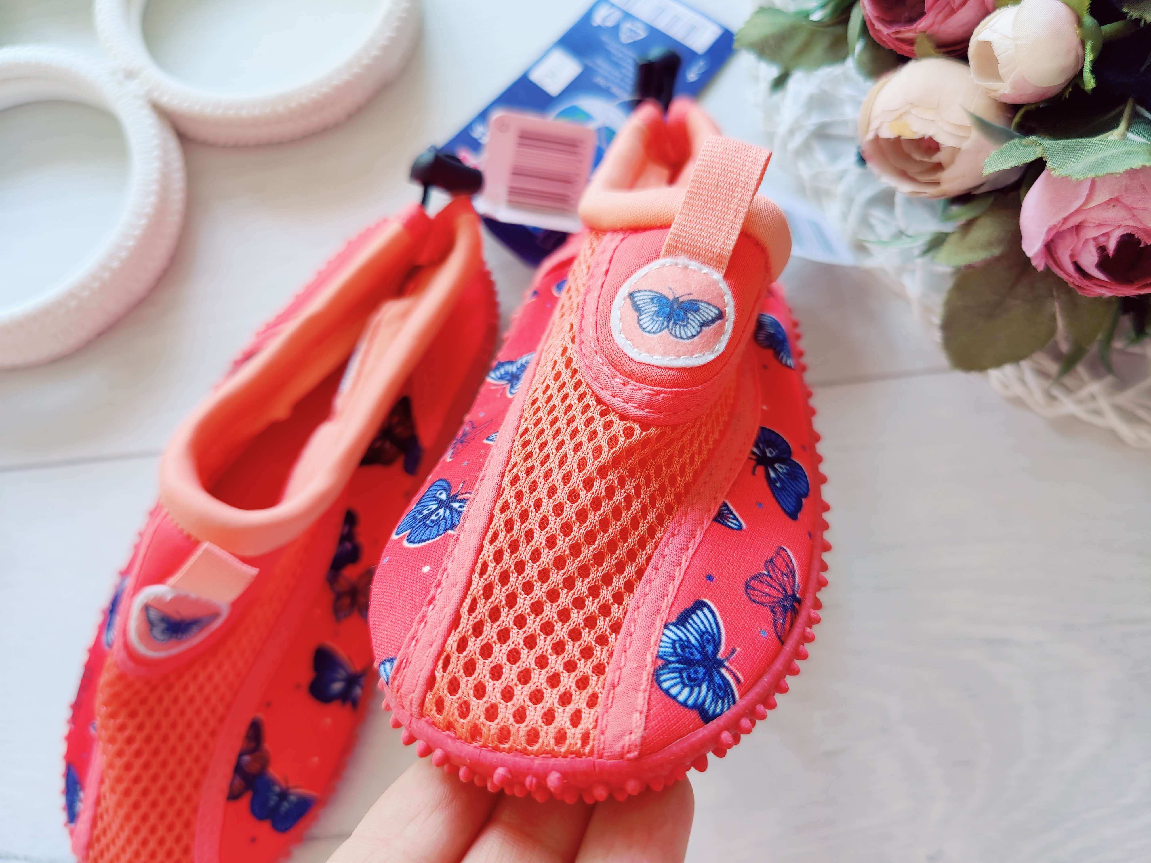 29 (18 см) Нові дитячі аквашузи дівчинці