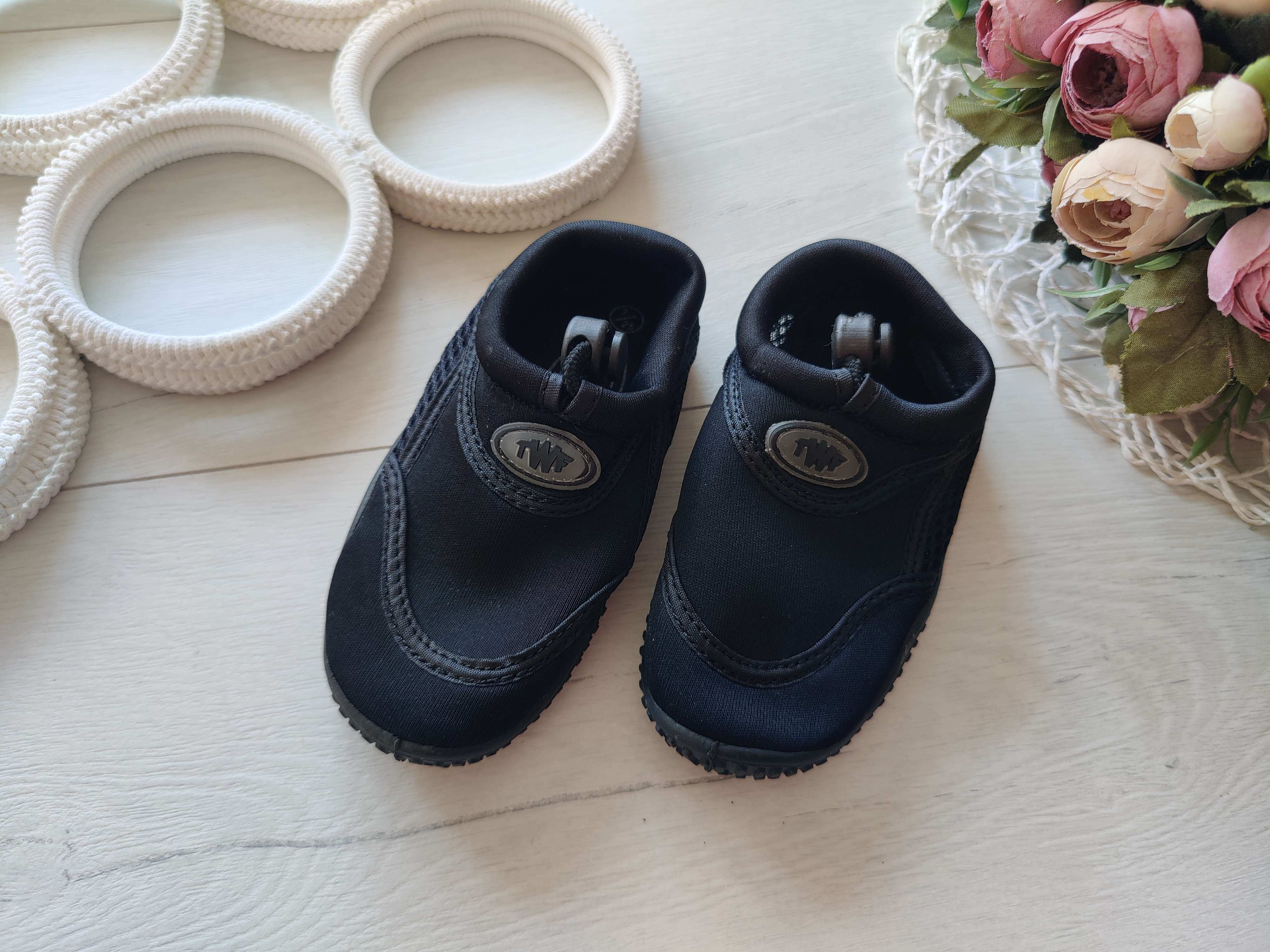 25 (16 см) Дитячі аквашузи