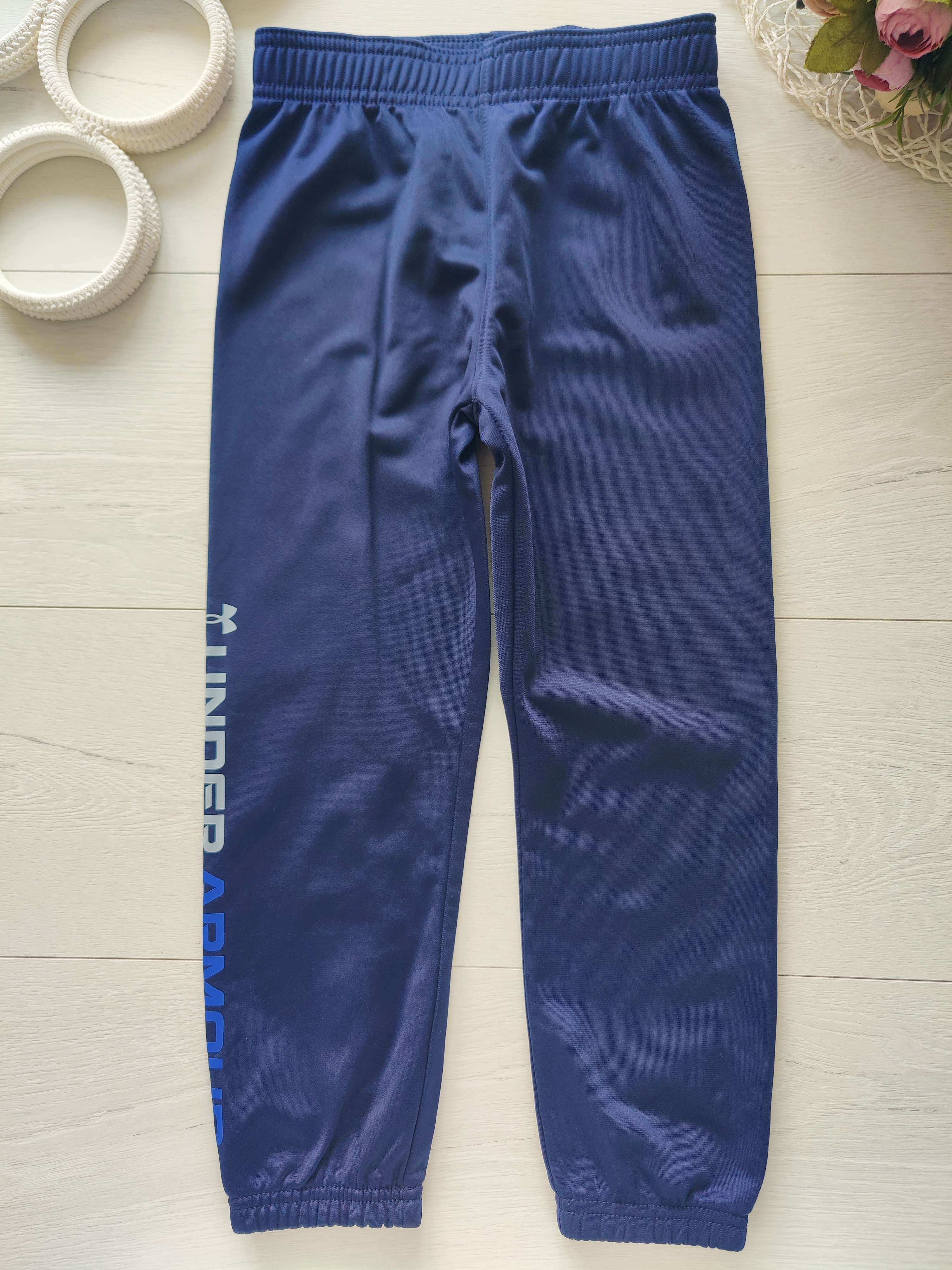 4,5 років, зріст 104,110 Фірмові спортивні штани дитячі