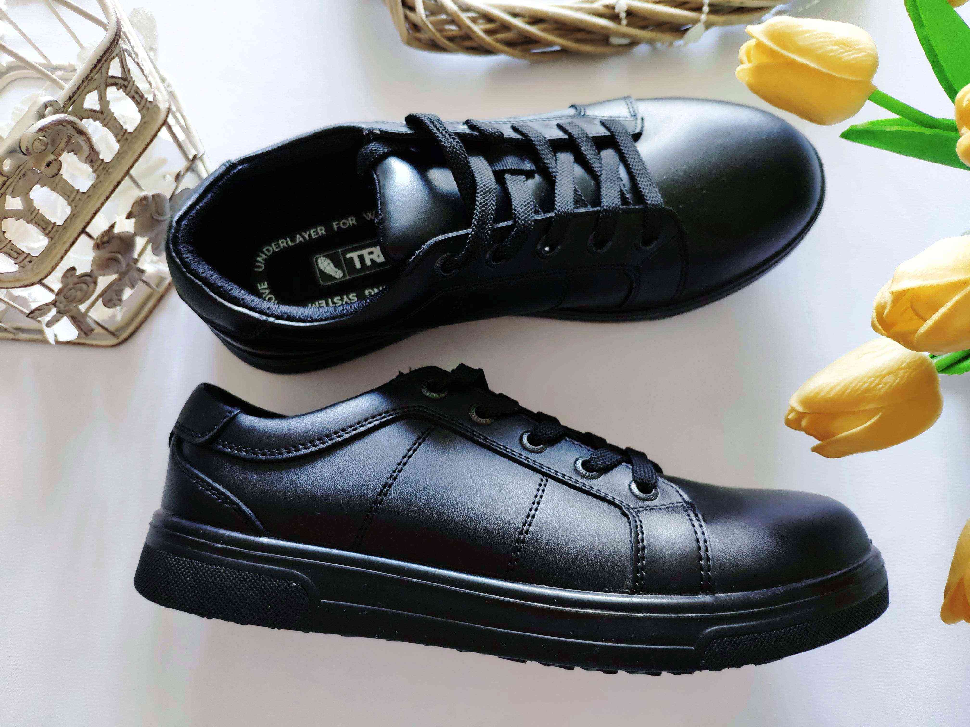 39-40 (26 см) Нові шкіряні демі туфлі-черевики