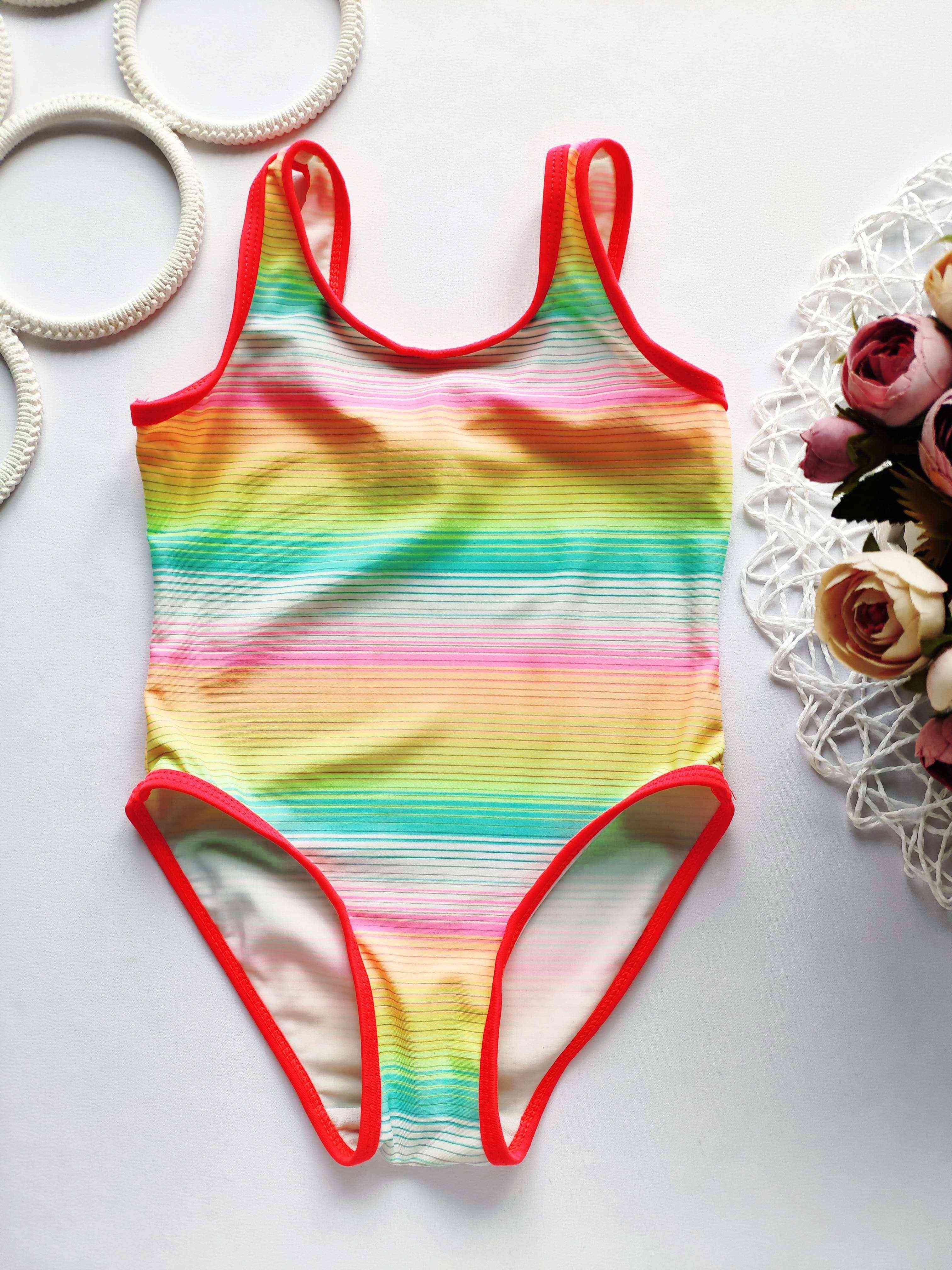 3,4 роки, зріст 104 Купальник для дівчинки