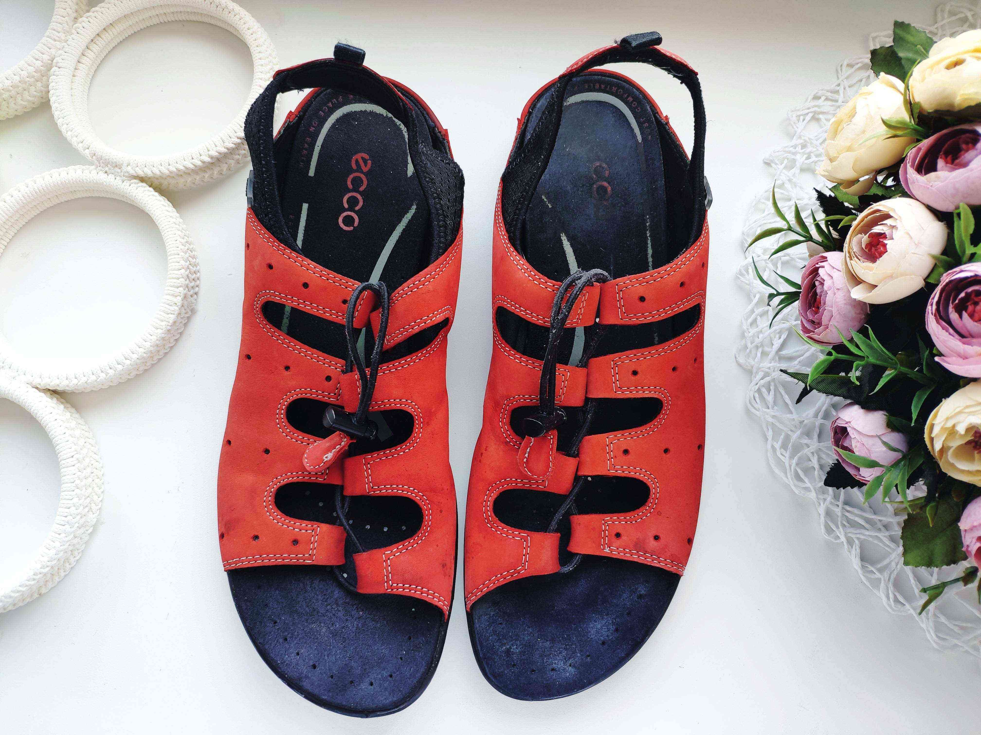 42 (27,5 см) Кожаные женские босоножки