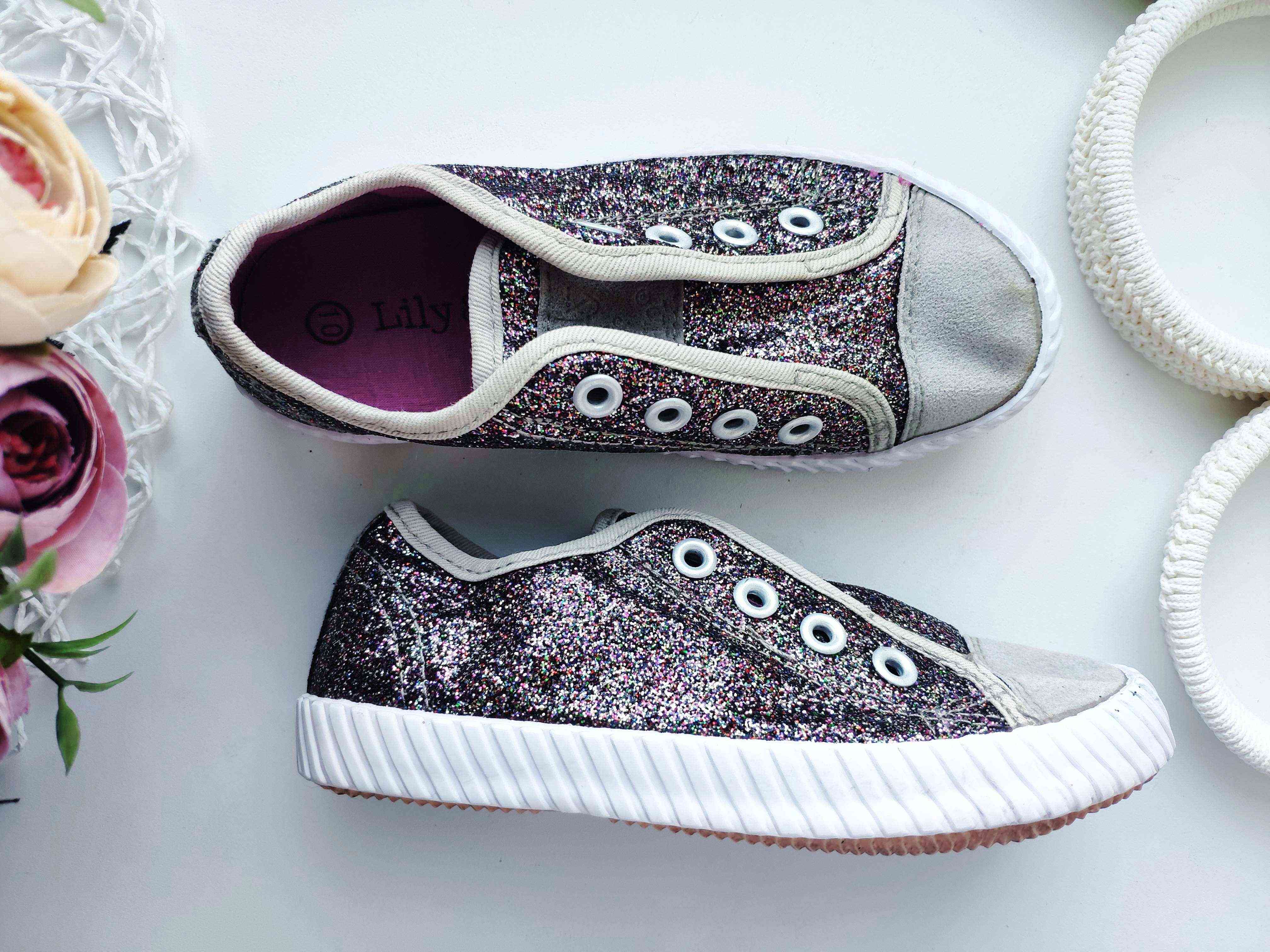 27 (18 см) Кеди на резинці