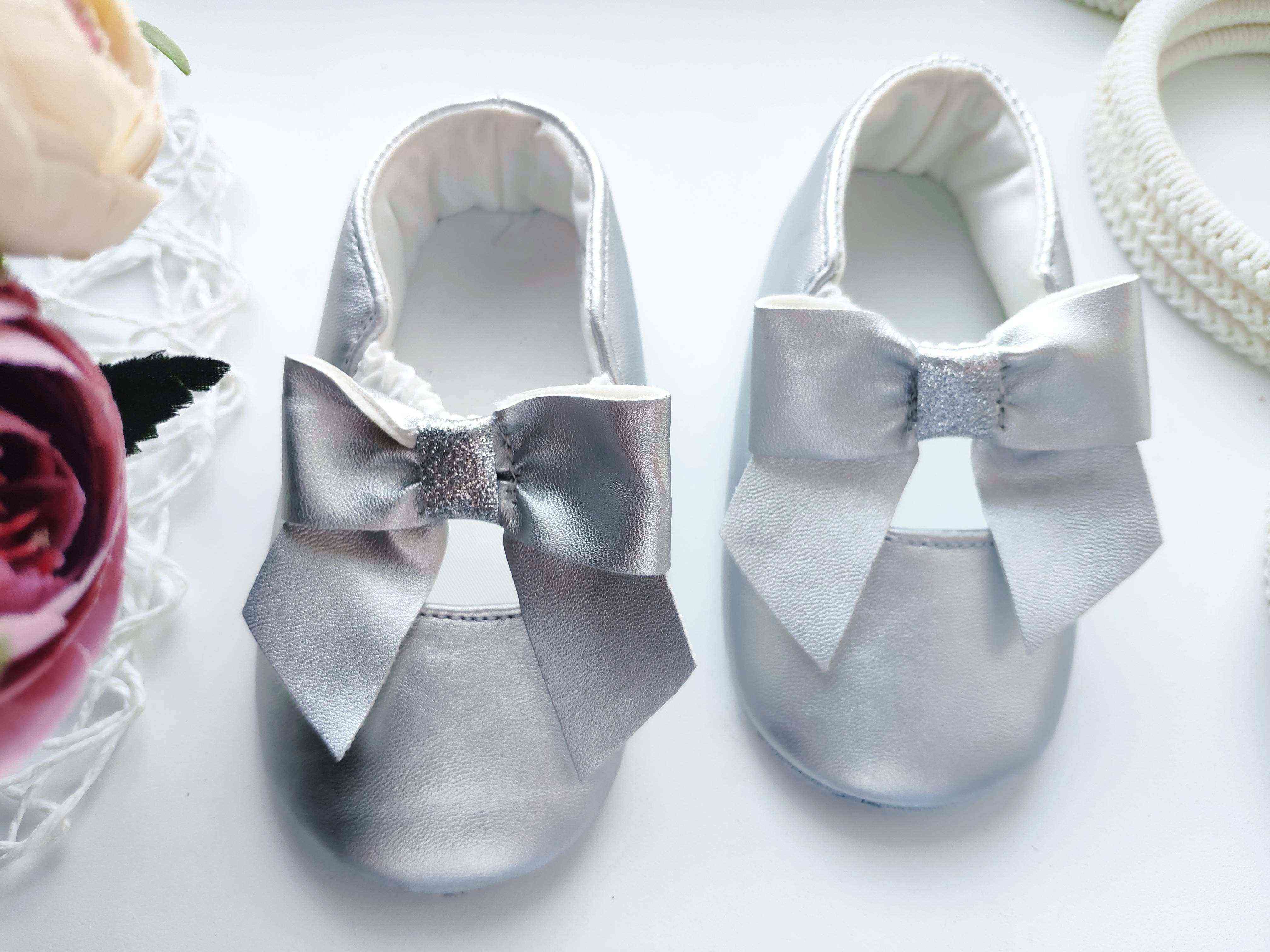 20 (12,5 см) Нові сріблясті пінетки