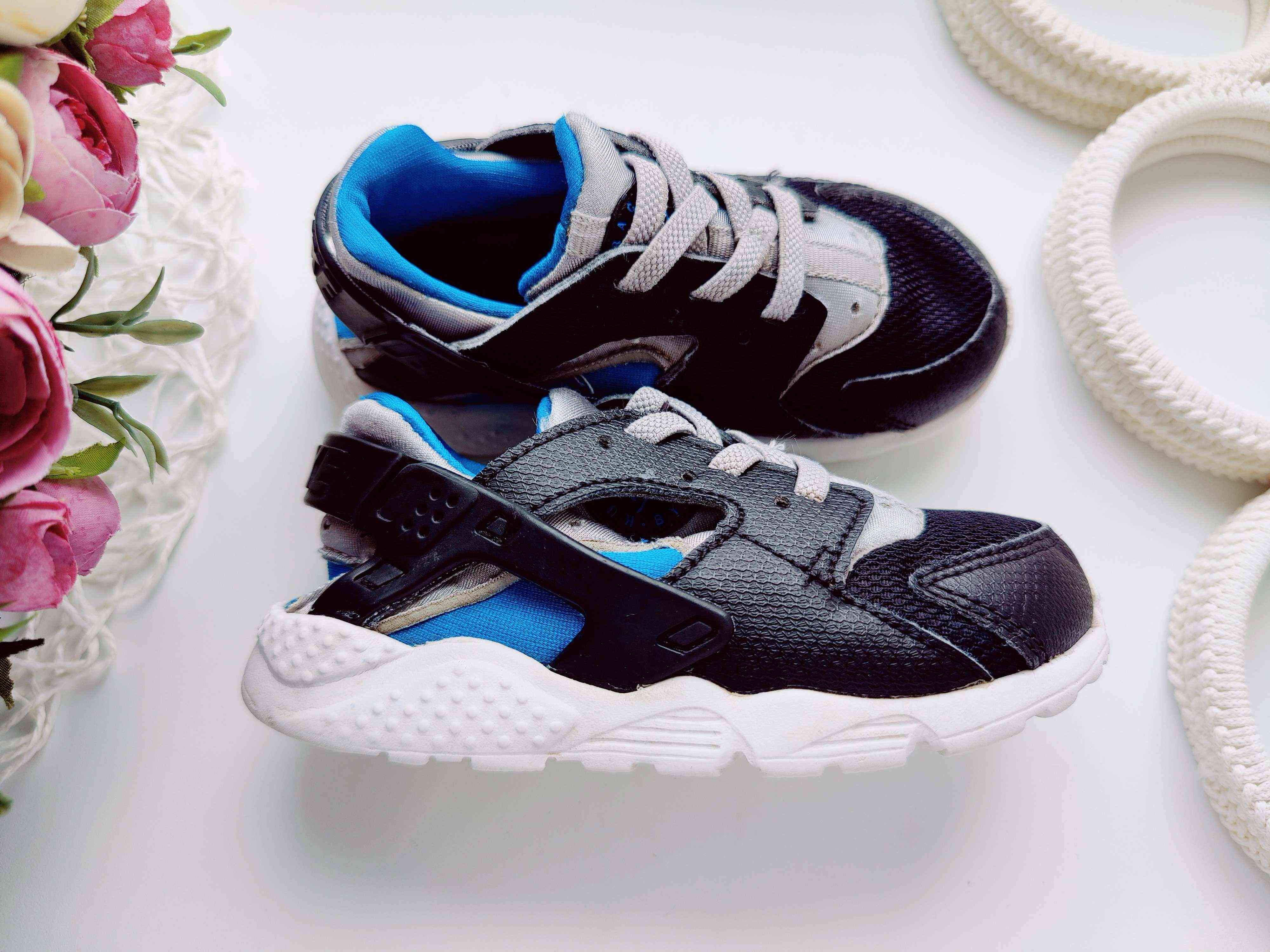 25 (14,5 см) Кроссовки на резинках