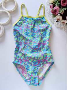 9,10 лет, рост 134,140 Детский купальник