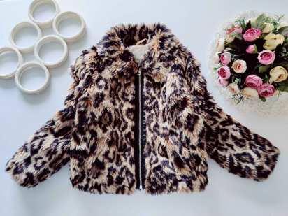 7,8 лет, рост 128 Деми шубка