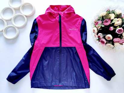 9,10 лет, рост 134,140 Ветровка для девочки Freedom trail
