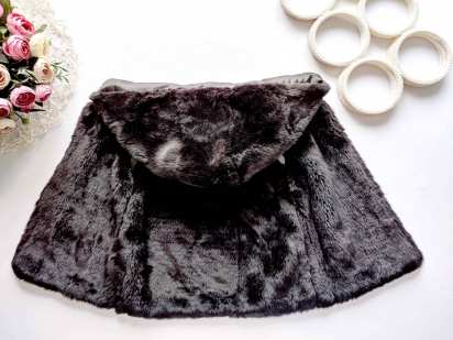 3,4 года, рост 104 Меховая жилетка