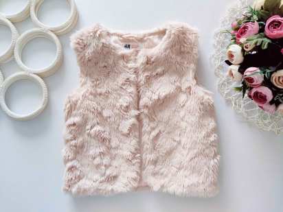 6,7 лет, рост 122 Детская жилетка