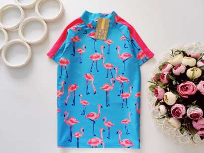 8 лет, рост 128 Новая солнцезащитная футболка