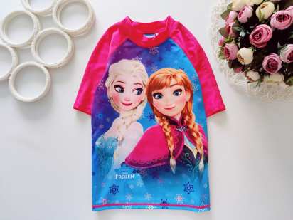 8 лет, рост 128 Солнцезащитная футболка