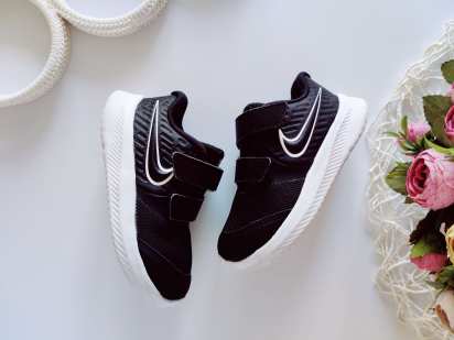 23,5 (14,5 см) Фірмові кросівки