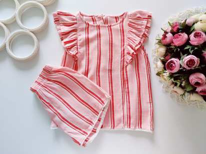 4,5 років, зріст 104,110 Смугастий літній костюм