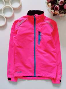 7,9 лет, рост 128,134 Яркая ветровка