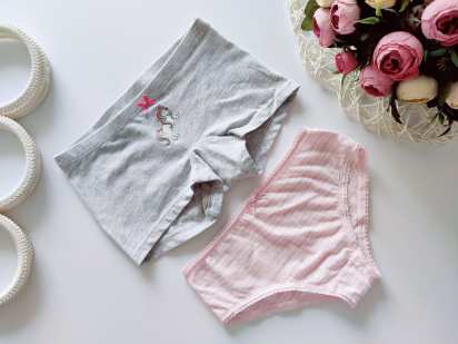 5,6 лет, рост 110,116 Новые трусики для девочки комплектом