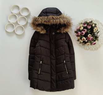 9,10 лет, рост 140 Зимняя курточка для девочки