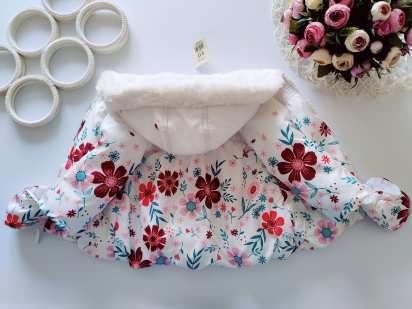 9,12 мес, рост 74,80 Новая теплая демисезонная детская курточка для девочки