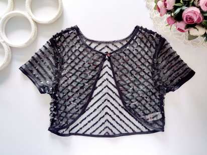 11,12 лет, рост 146,152 Новое нарядное болеро в паетках