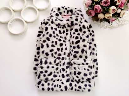 1,5,2 года, рост 86,92 Демисезонное пальто для девочки