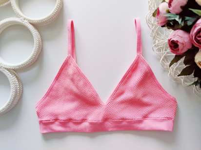 XS Стрейчевый розовый бюстгалтер