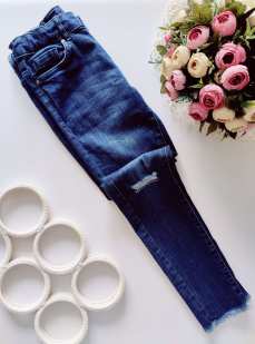 11 лет, рост 146 Джинсы для девочки