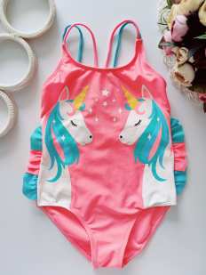 6,7 лет, рост 122 Яркий купальник в единорогах