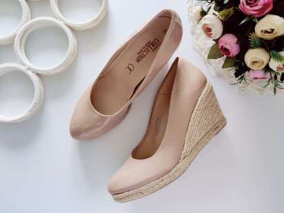 39-40 (25,5 см) Бежеві жіночі туфлі