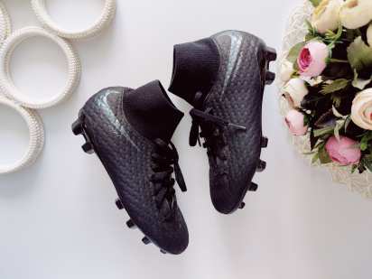 35 (22 см) Бутси Nike HYPERVENOM чорні оригінал