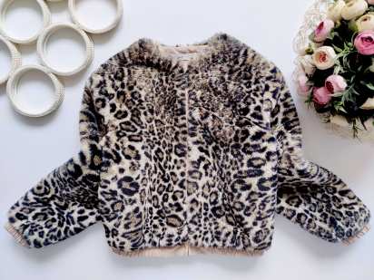 9 лет, рост 134 Меховушка для девочки