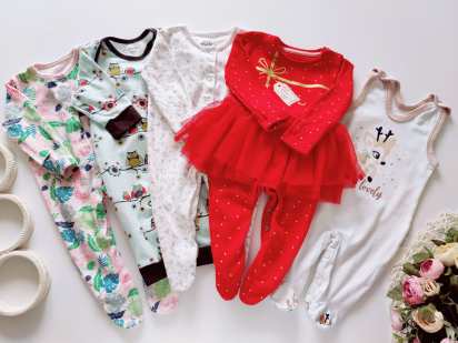 3 міс, зріст 62 Набір чоловічків дівчинці