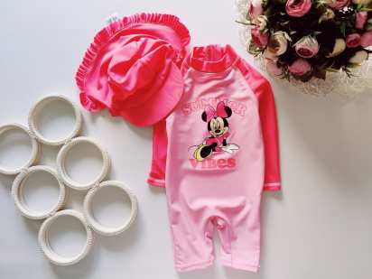 6,9 мес, рост 74 Купальний комплект