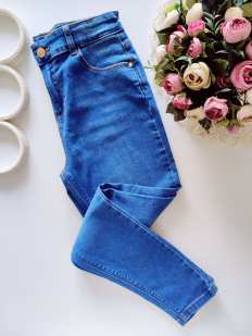 11,12 лет, рост 152 Стрейчевые джинсы