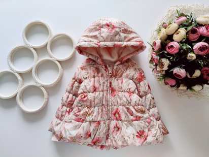 6,9 мес, рост 73 Демисезонная курточка в кроликах на синтепоне