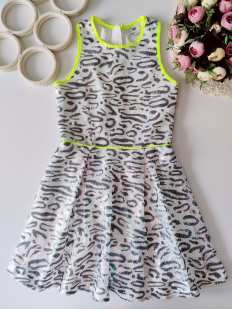 10 лет, рост 140 Платье в пайетках