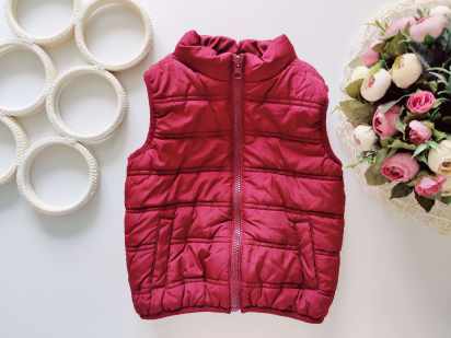 2,3 роки, зріст 98 Тепла жилетка на синтепоні