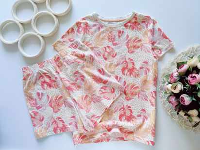 9,10 років, зріст 140 Літній костюм