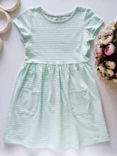 6,7 лет, рост 116,122 Мятное платье