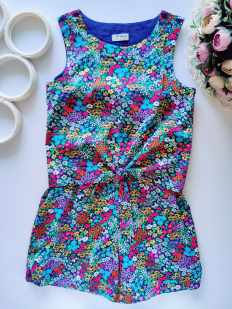 9 років, зріст 134 Легкий квітковий ромпер