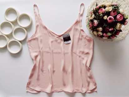 44\12\16 Нова жіноча майка