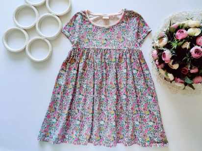 5,6 лет, рост 116 Цветочное трикотажное платье