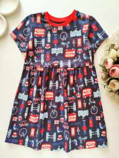 4,5 лет, рост 104,110 Трикотажное платье