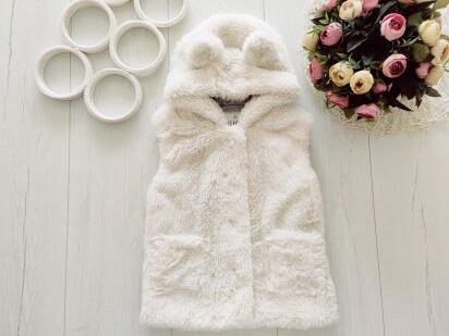 3,4 года, рост 98,104 Жилетка на молнии