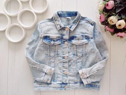 6,7 років, зріст 116,122 Блакитна джинсівка на кнопках