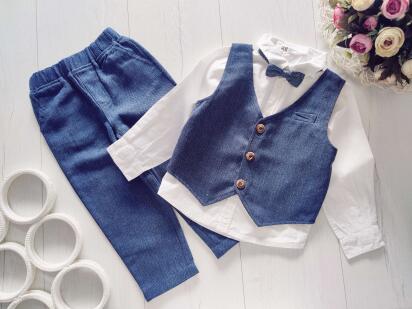 3 роки, зріст 98 Костюм ошатний і біла сорочка з метеликом