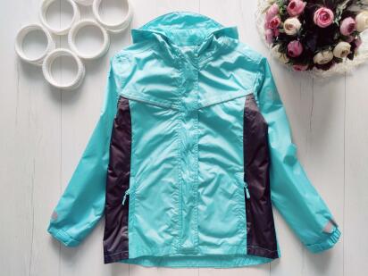 11,12 лет, рост 146,152 Ветровка для девочки