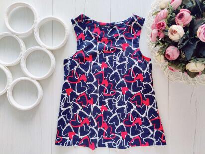 4,5 років, зріст 104,110 Майка в сердечках